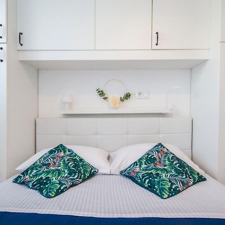 Apartman Nane Солин Екстериор снимка