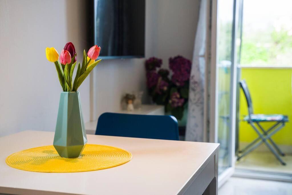 Apartman Nane Солин Екстериор снимка